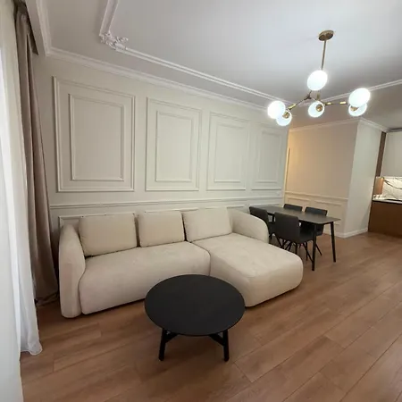Aura Appartement Tirana